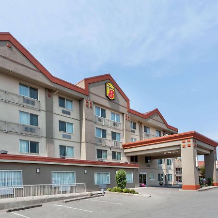 Hotel Super 8 By Wyndham Abbotsford Bc Exterior foto